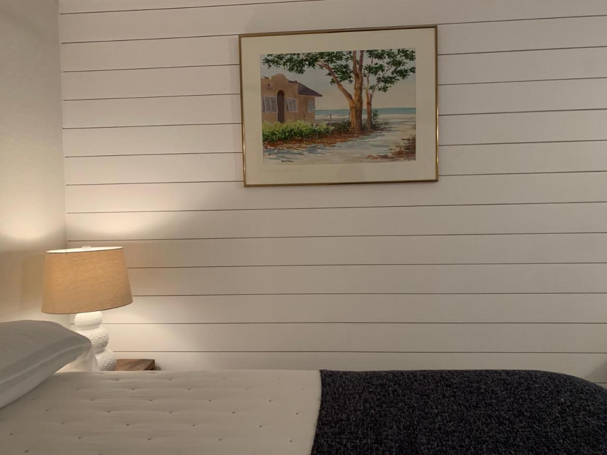 Tides Inn On The Bay Vacation Homes เบรเดนทันบีช ภายนอก รูปภาพ