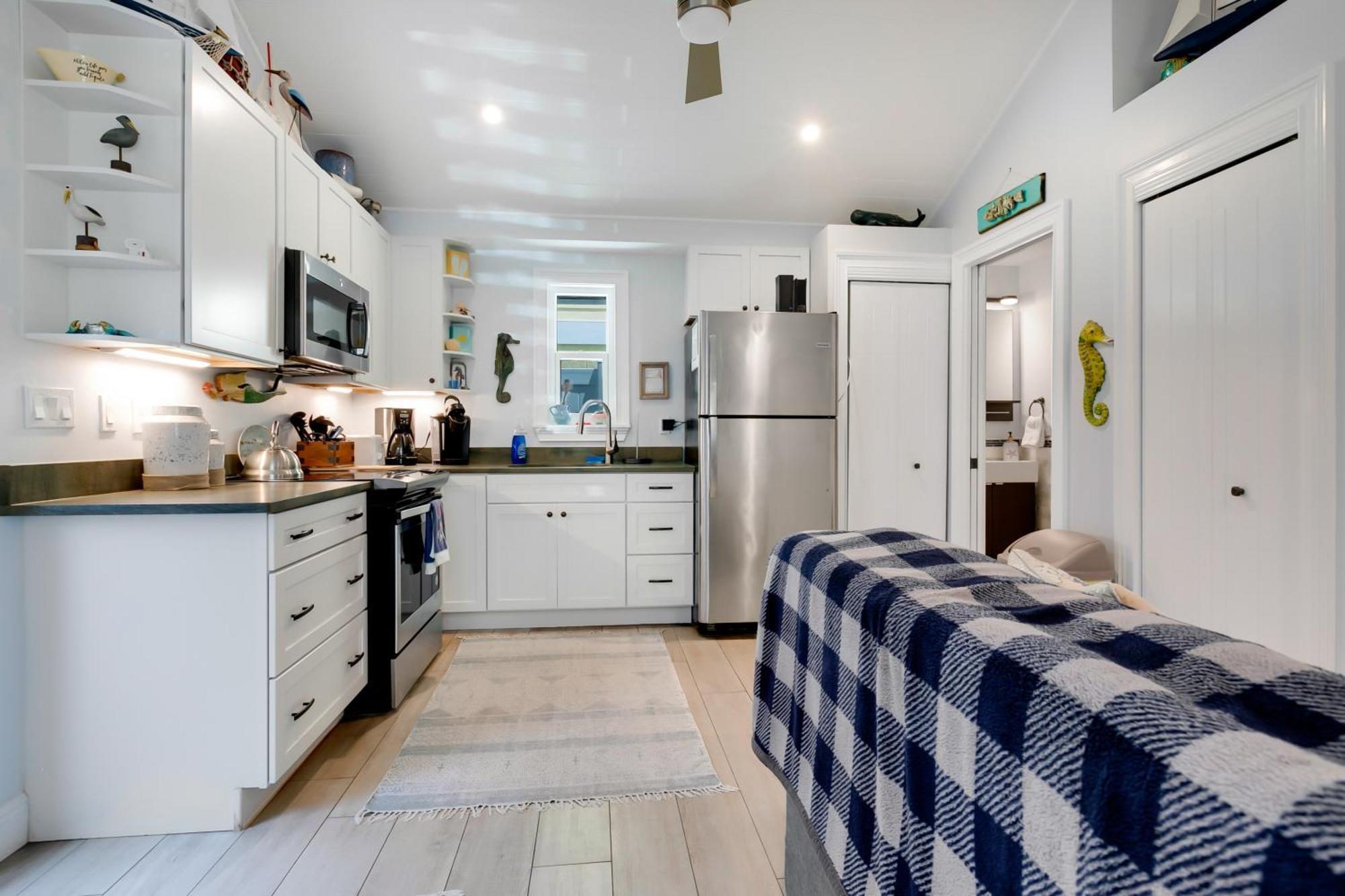 Tides Inn On The Bay Vacation Homes เบรเดนทันบีช ภายนอก รูปภาพ