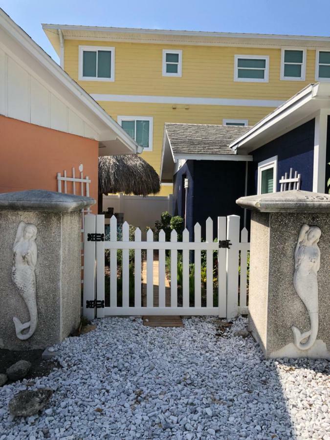 Tides Inn On The Bay Vacation Homes เบรเดนทันบีช ภายนอก รูปภาพ